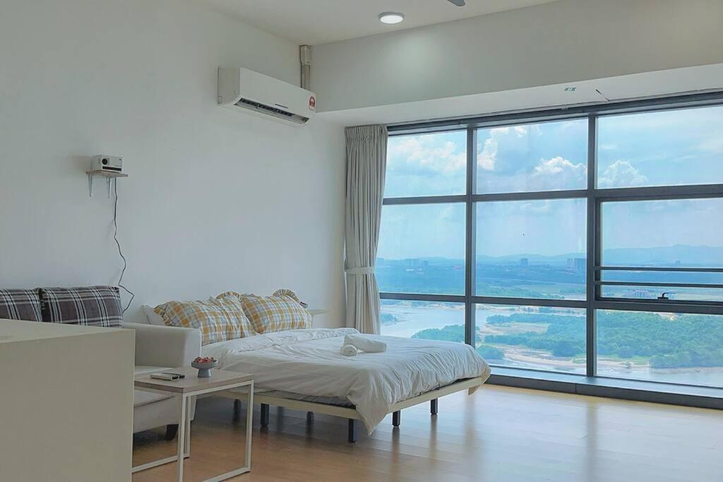 Urban Vista: With Stunning Views Pangsapuri Johor Bahru